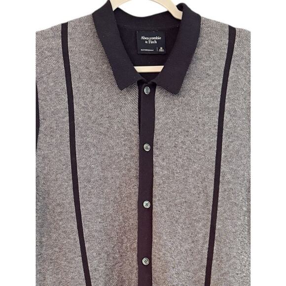 Abercrombie & Fitch PAIR of Men's SS Button Up Casual Tops Medium - Picture 3 of 10